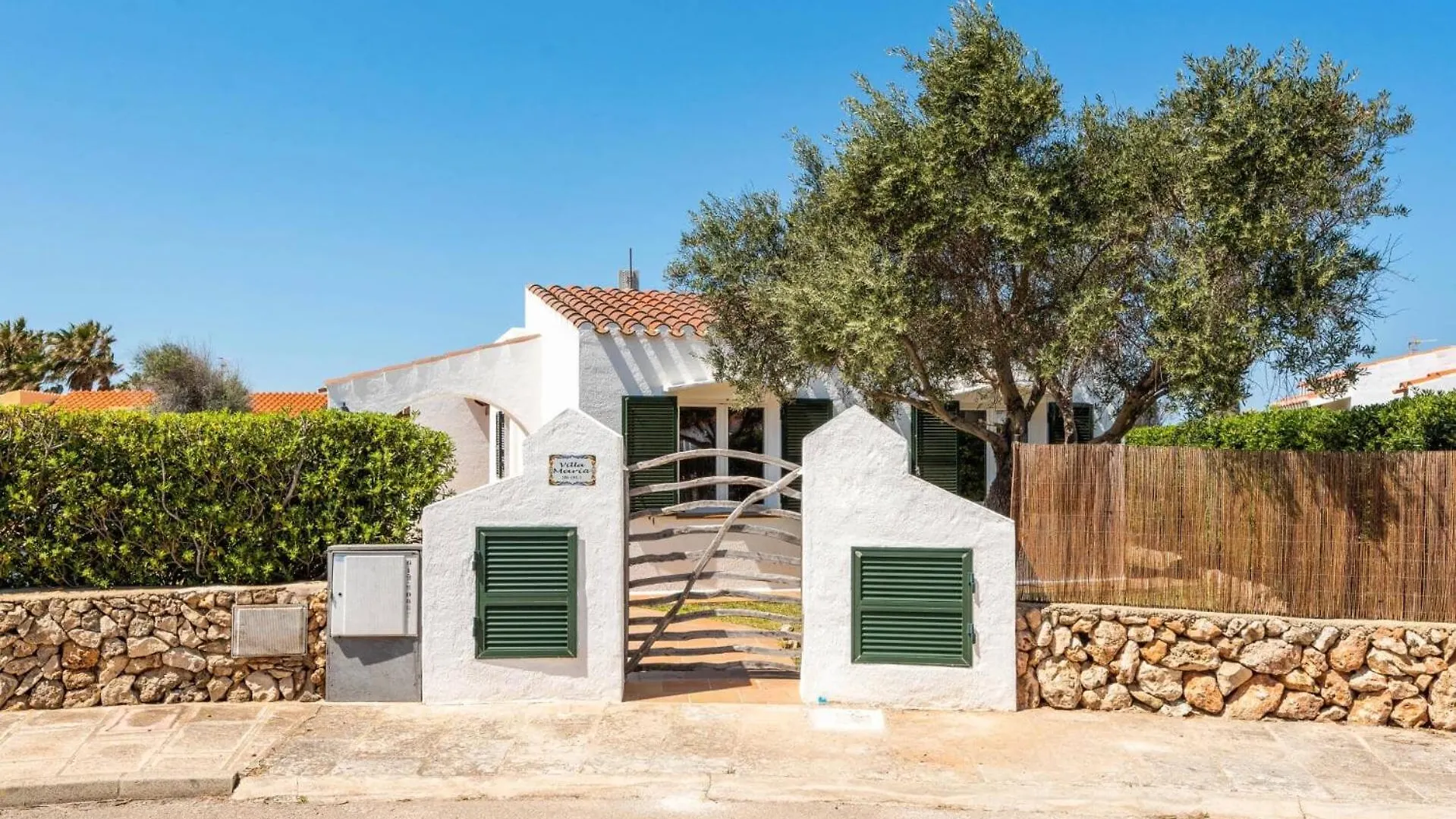 Villa Maria Bosch By Villa Plus Cala'N Bosch